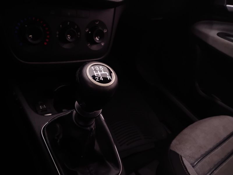 GuidiCar - FIAT Punto 2011 Punto Evo 1.4 natural power Dynamic 70cv 5p Usato