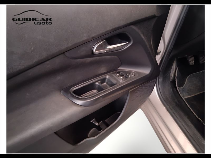 GuidiCar - FIAT Tipo 2017 Tipo 5p 1.3 mjt Business s&s 95cv Usato
