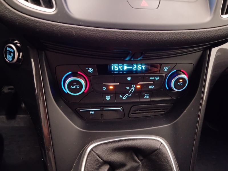 GuidiCar - FORD C-Max 2019 C-Max 1.5 tdci Titanium s&s 120cv my18.5 Usato
