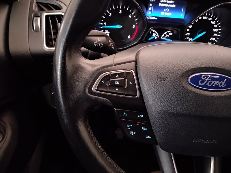 GuidiCar - FORD C-Max 2017 C-Max 1.5 tdci Titanium s&s 95cv Usato