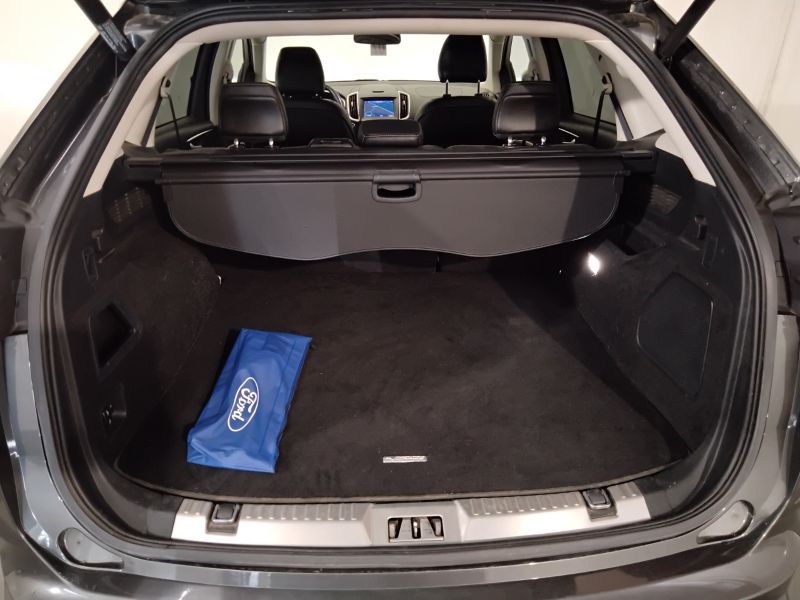 GuidiCar - FORD Edge 2019 Edge 2.0 ecoblue Vignale s&s awd 238cv auto 8m Usato