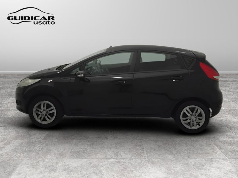 GuidiCar - FORD Fiesta 2011 Fiesta 1.2 16v + c/esp 82cv 5p E5 Usato