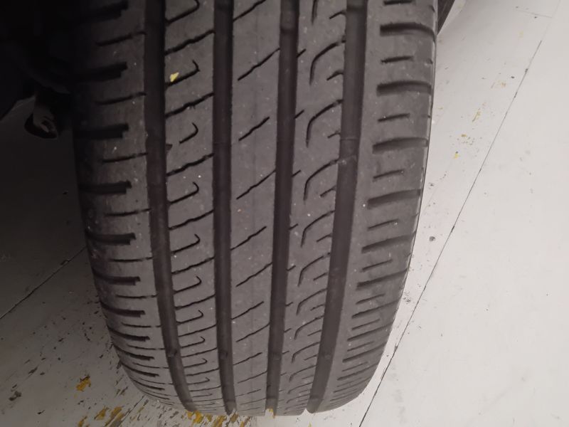 GuidiCar - FORD Fiesta 2011 Fiesta 1.2 16v + c/esp 82cv 5p E5 Usato