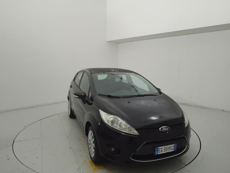 GuidiCar - FORD Fiesta 2011 Fiesta 1.2 16v + c/esp 82cv 5p E5 Usato