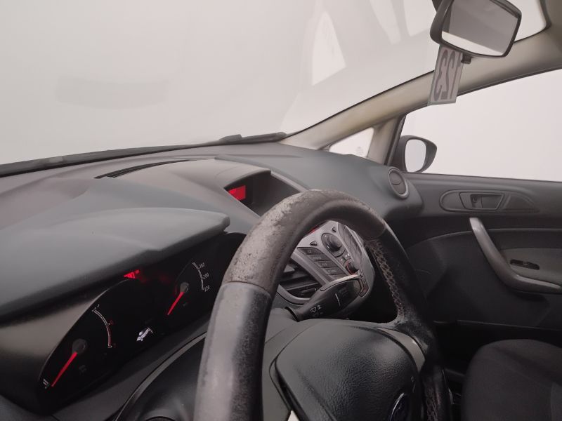 GuidiCar - FORD Fiesta 2011 Fiesta 1.2 16v + c/esp 82cv 5p E5 Usato