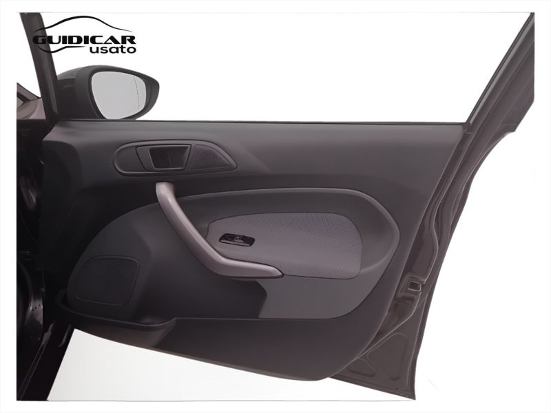 GuidiCar - FORD Fiesta 2011 Fiesta 1.2 16v + c/esp 82cv 5p E5 Usato