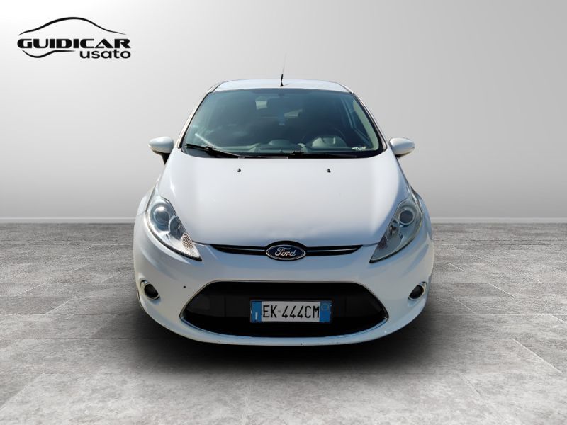 GuidiCar - FORD Fiesta 2012 Fiesta 3p 1.2 16v Titanium c/esp E5 Usato