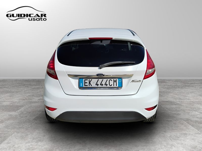 GuidiCar - FORD Fiesta 2012 Fiesta 3p 1.2 16v Titanium c/esp E5 Usato