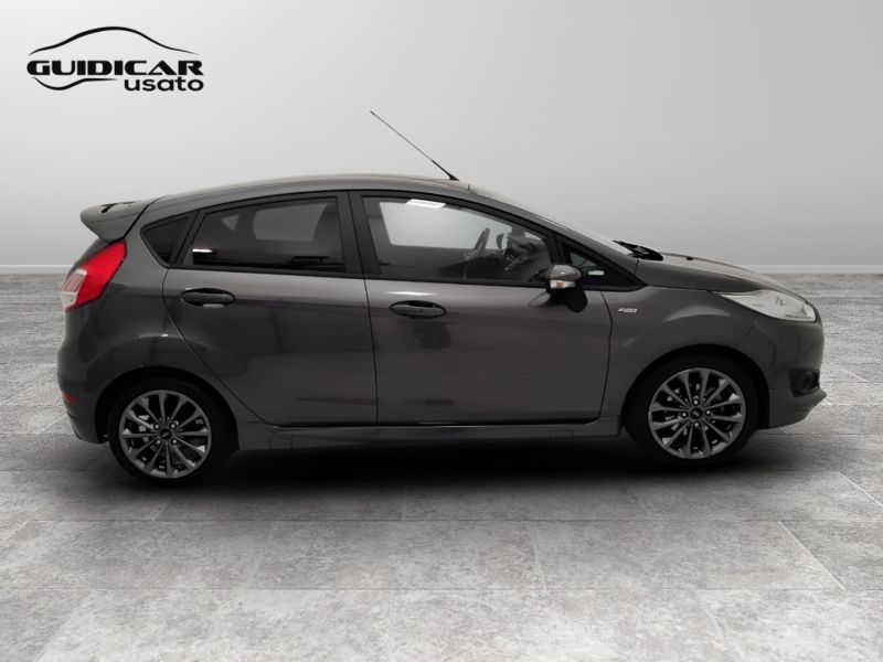 GuidiCar - FORD Fiesta 2017 Fiesta 1.5 tdci ST-line 75cv 5p Usato