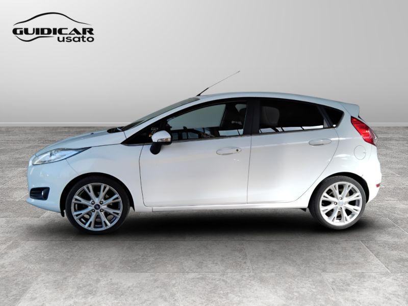 GuidiCar - FORD Fiesta 2015 Fiesta 1.5 tdci Titanium 95cv 5p Usato