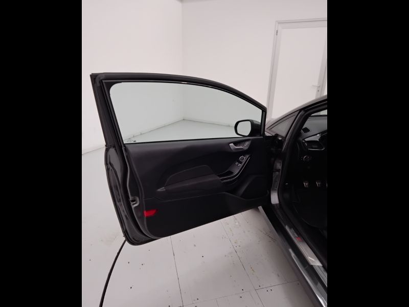 GuidiCar - FORD Fiesta 2018 Fiesta 3p 1.5 tdci ST-line 85cv Usato