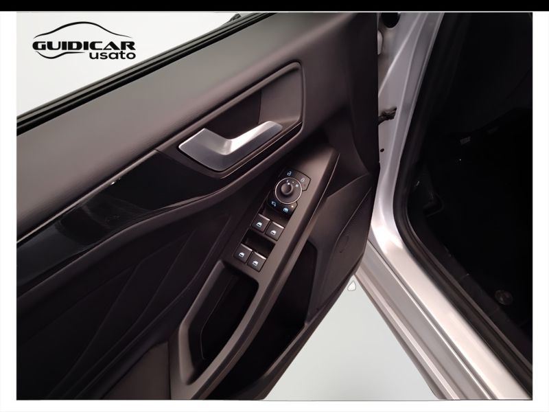 GuidiCar - FORD Focus 2024 Focus 1.0 ecoboost hybrid ST-Line 125cv Usato