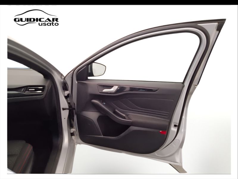 GuidiCar - FORD Focus 2024 Focus 1.0 ecoboost hybrid ST-Line 125cv Usato