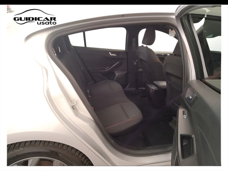 GuidiCar - FORD Focus 2024 Focus 1.0 ecoboost hybrid ST-Line 125cv Usato