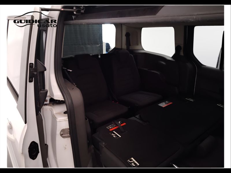 GuidiCar - FORD Tourneo Connect 2018 gran tourneo connect 1.5 tdci 120cv 7p.ti titanium auto E6.2 Usato