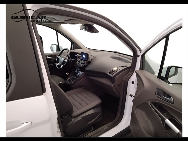 GuidiCar - FORD Tourneo Connect 2018 gran tourneo connect 1.5 tdci 120cv 7p.ti titanium auto E6.2 Usato