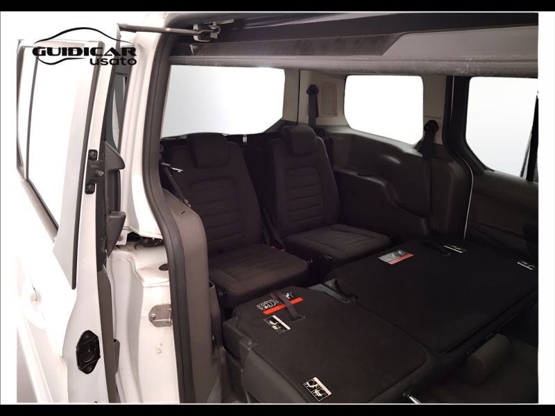 GuidiCar - FORD Tourneo Connect 2018 gran tourneo connect 1.5 tdci 120cv 7p.ti titanium auto E6.2 Usato