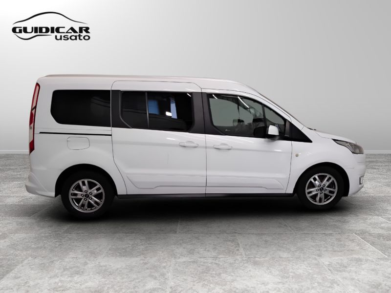 GuidiCar - FORD Tourneo Connect 2018 gran tourneo connect 1.5 tdci 120cv 7p.ti titanium auto E6.2 Usato