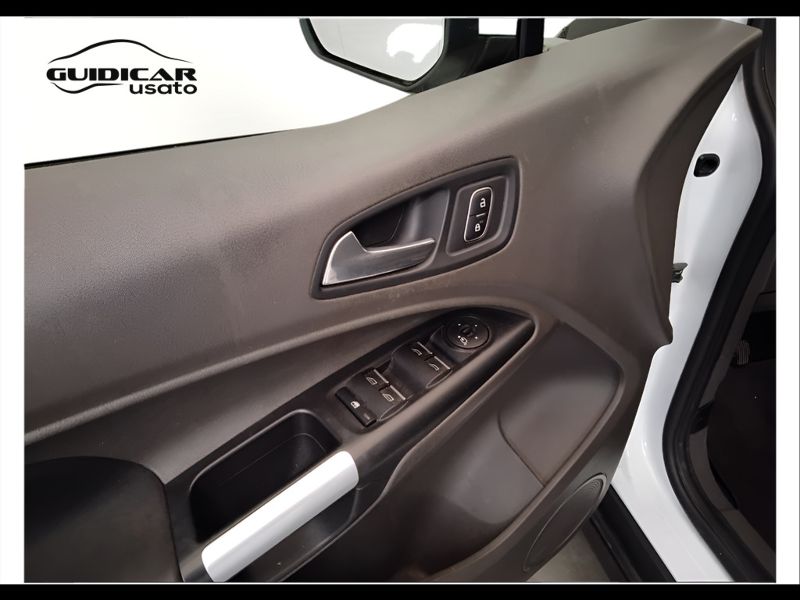 GuidiCar - FORD Tourneo Connect 2018 gran tourneo connect 1.5 tdci 120cv 7p.ti titanium auto E6.2 Usato