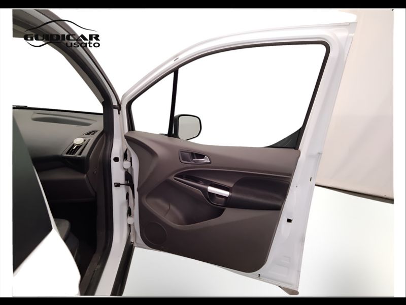 GuidiCar - FORD Tourneo Connect 2018 gran tourneo connect 1.5 tdci 120cv 7p.ti titanium auto E6.2 Usato