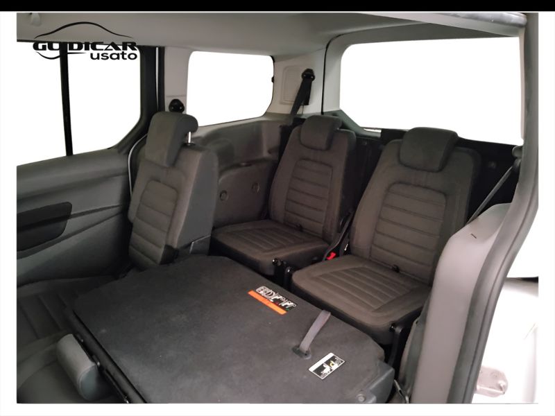 GuidiCar - FORD Tourneo Connect 2018 gran tourneo connect 1.5 tdci 120cv 7p.ti titanium auto E6.2 Usato