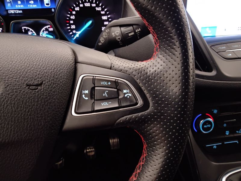 GuidiCar - FORD Kuga 2019 Kuga 1.5 ecoboost ST-Line s&s 2wd 120cv Usato