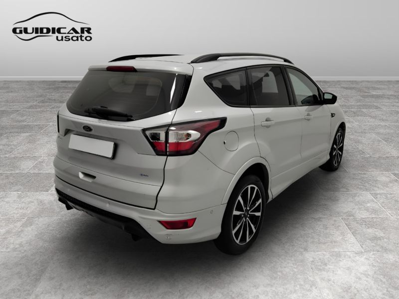 GuidiCar - FORD Kuga 2019 Kuga 1.5 ecoboost ST-Line s&s 2wd 120cv Usato