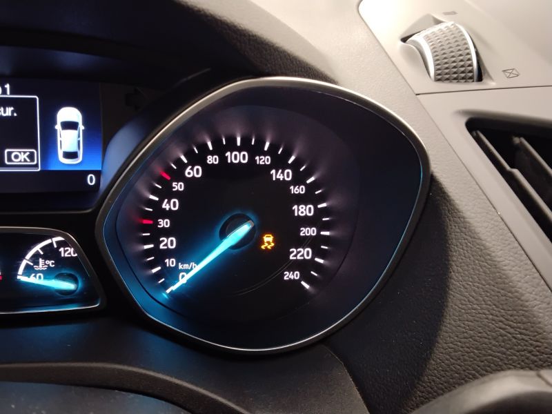 GuidiCar - FORD Kuga 2019 Kuga 1.5 tdci ST-Line s&s 2wd 120cv my18 Usato