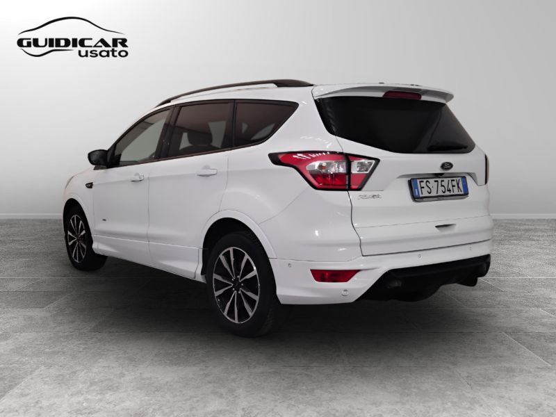 GuidiCar - FORD Kuga 2018 Kuga 2.0 tdci ST-Line s&s awd 180cv Usato