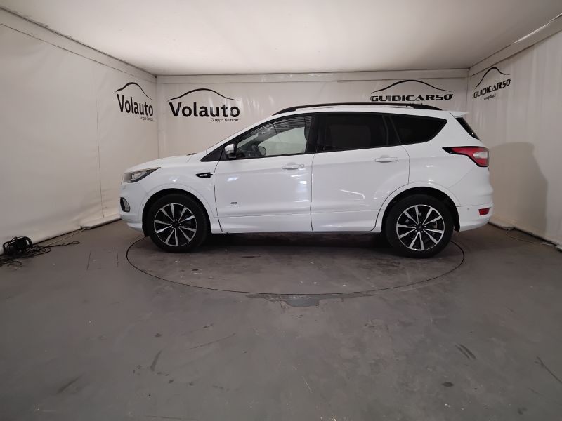 GuidiCar - FORD Kuga 2018 Kuga 2.0 tdci ST-Line s&s awd 180cv Usato