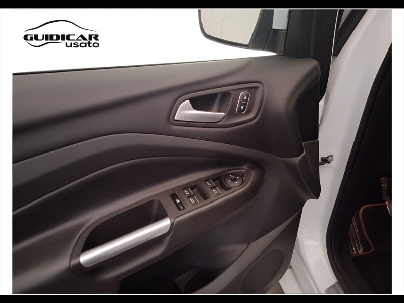 GuidiCar - FORD Kuga 2018 Kuga 2.0 tdci ST-Line s&s awd 180cv Usato