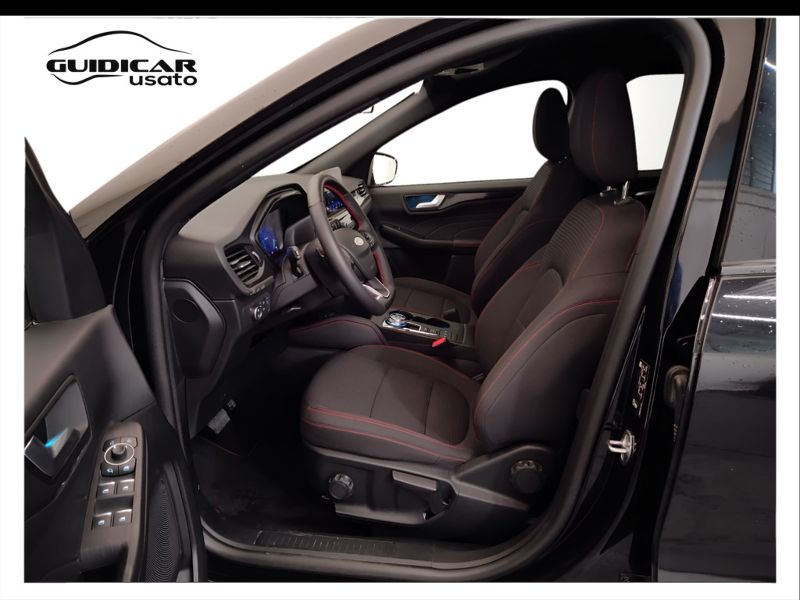 GuidiCar - FORD Kuga 2024 Kuga 2.0 ecoblue ST-Line 2wd 120cv auto Usato