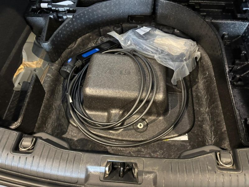 GuidiCar - FORD Kuga 2021 Kuga 2.5 phev Vignale 2wd 225cv e-shifter Usato