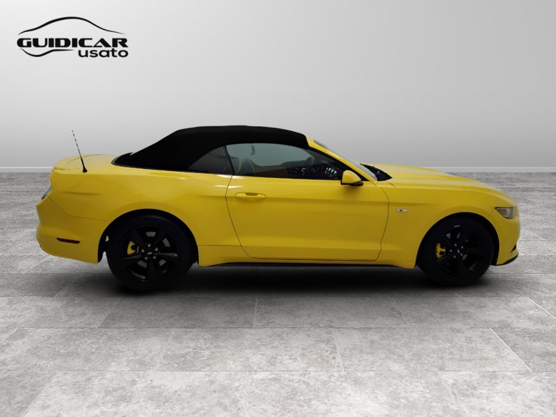 GuidiCar - FORD Mustang 2015 Mustang Convertible 2.3 ecoboost 317cv auto Usato