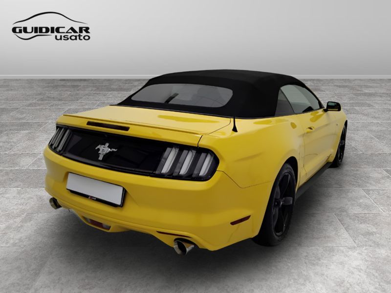 GuidiCar - FORD Mustang 2015 Mustang Convertible 2.3 ecoboost 317cv auto Usato