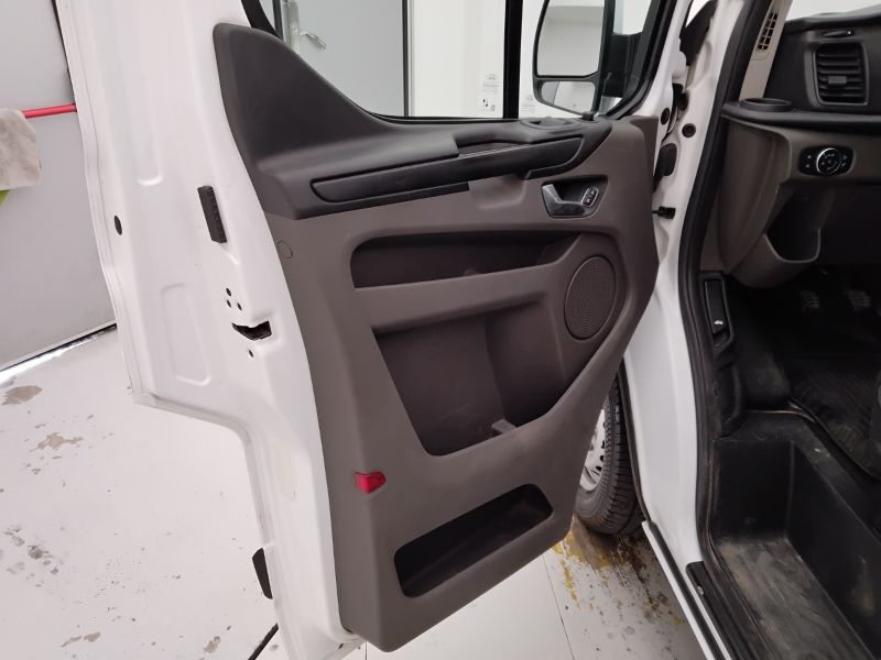 GuidiCar - FORD Transit Custom 2020 transit custom 280 2.0 tdci 130cv trend L1H1 E6.2 Usato
