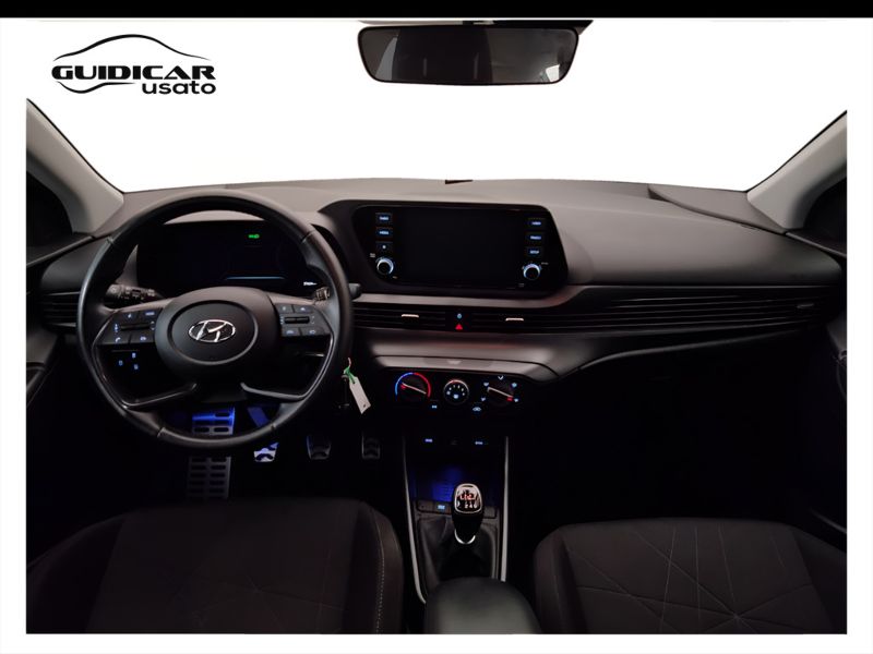 GuidiCar - HYUNDAI Bayon 2022 Bayon 1.0 t-gdi 48V Xclass Safety&Tech Pack imt Usato