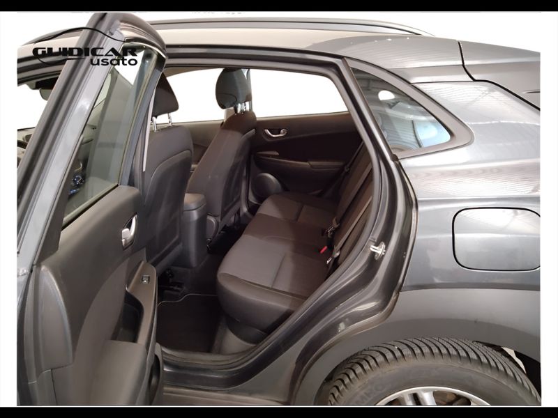 GuidiCar - HYUNDAI Kona 2021 Kona 1.0 t-gdi 48V NLine Safety Pack 2wd 120cv imt Usato