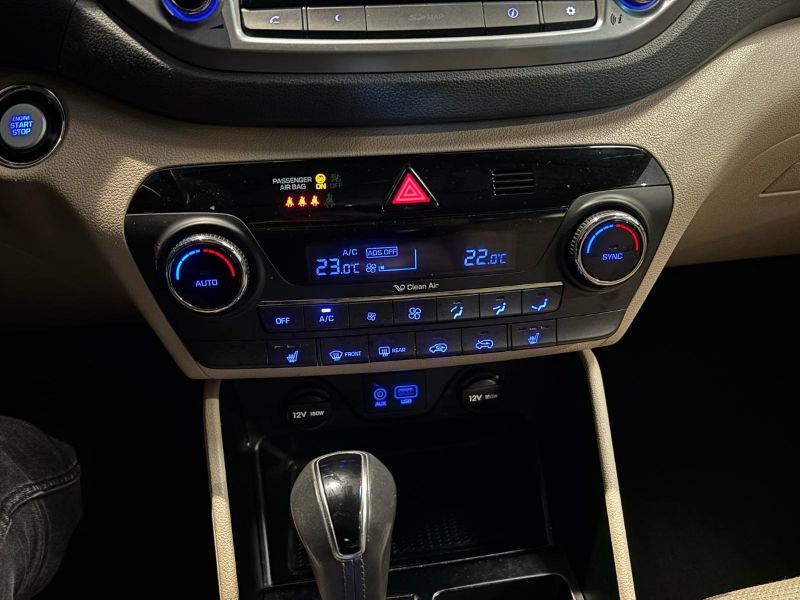 GuidiCar - HYUNDAI Tucson 2017 Tucson 1.7 crdi Xpossible 2wd 141cv dct Usato