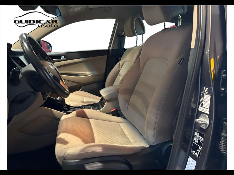 GuidiCar - HYUNDAI Tucson 2017 Tucson 1.7 crdi Xpossible 2wd 141cv dct Usato