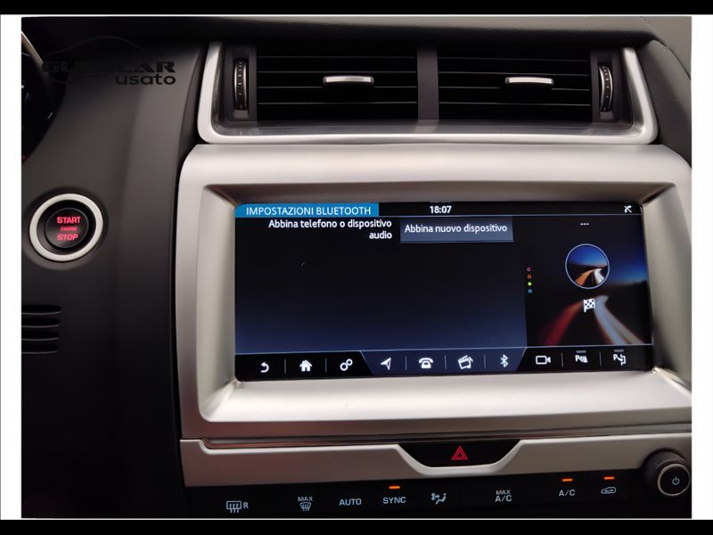 GuidiCar - JAGUAR E-Pace 2018 E-Pace 2.0d i4 HSE awd 150cv auto Usato