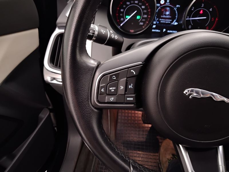 GuidiCar - JAGUAR E-Pace 2018 E-Pace 2.0d i4 HSE awd 150cv auto Usato