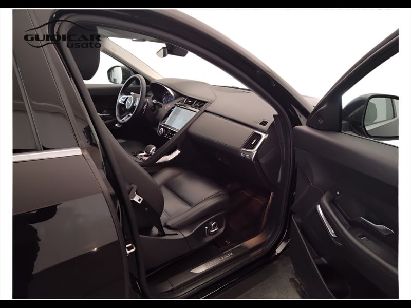 GuidiCar - JAGUAR E-Pace 2021 E-Pace 2.0 D163 SE awd auto Usato