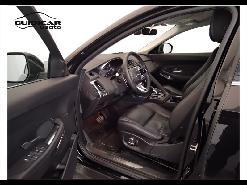 GuidiCar - JAGUAR E-Pace 2021 E-Pace 2.0 D163 SE awd auto Usato