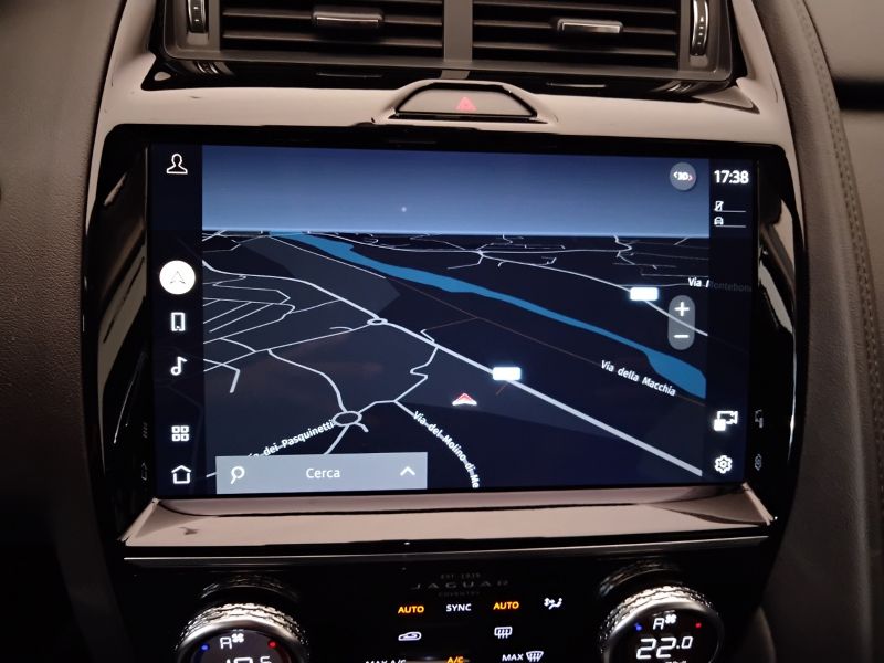 GuidiCar - JAGUAR E-Pace 2021 E-Pace 2.0 D163 R-Dynamic awd auto Usato