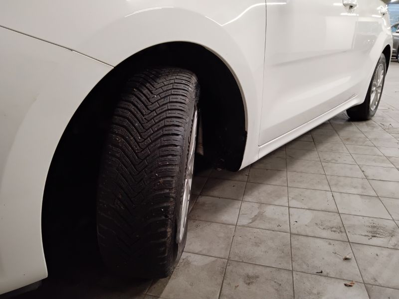 GuidiCar - KIA Rio 2019 Rio 1.2 Evolution Gpl 82cv Usato