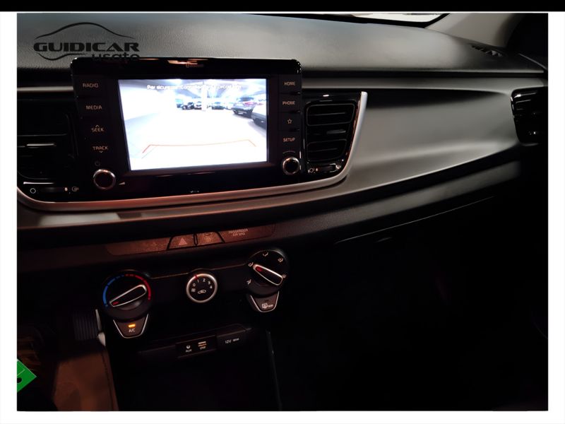 GuidiCar - KIA Rio 2019 Rio 1.2 Evolution Gpl 82cv Usato