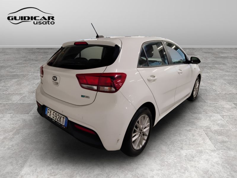GuidiCar - KIA Rio 2019 Rio 1.2 Evolution Gpl 82cv Usato