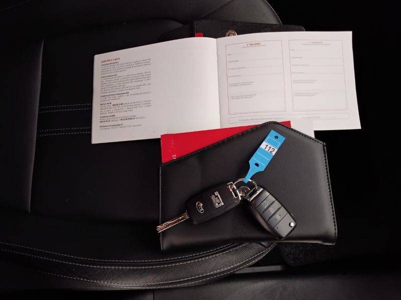 GuidiCar - KIA sportage 2015 Sportage 1.7 crdi High Tech stop&go 2wd E6 Usato