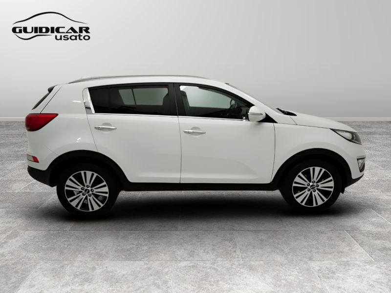 GuidiCar - KIA sportage 2015 Sportage 1.7 crdi High Tech stop&go 2wd E6 Usato